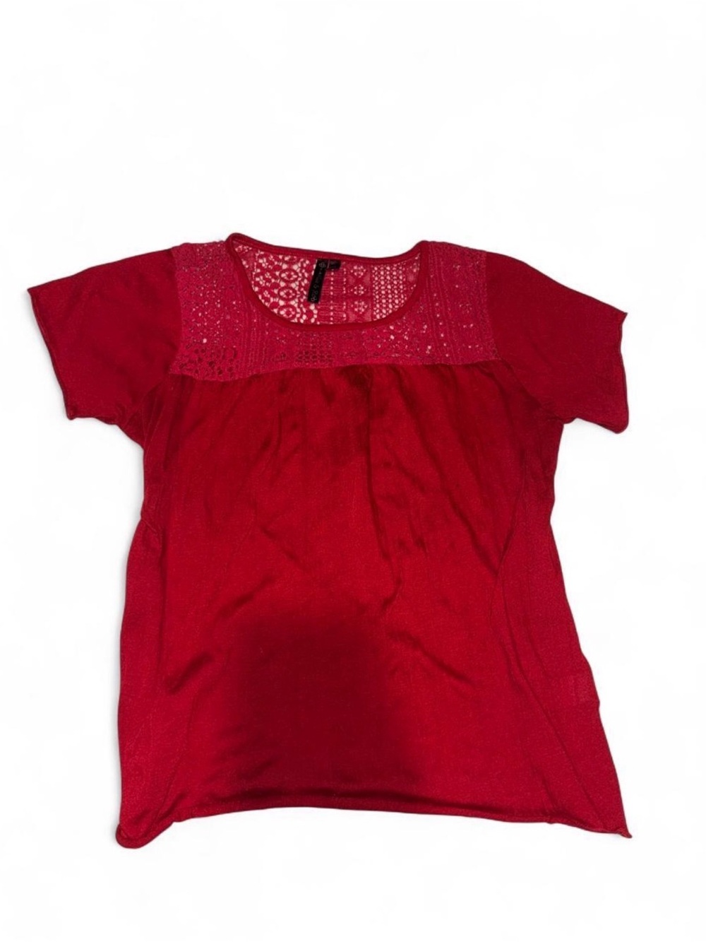 Allie & Rob Red Lace Yoke Short Sleeve Top